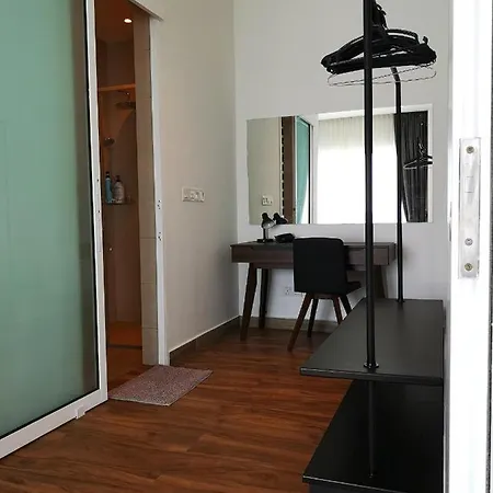 Jomstay Octagon Palm Suites Ipoh Exterior photo