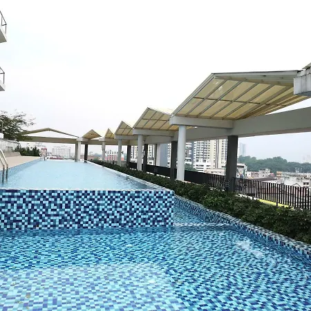 Jomstay Octagon Palm Suites Ipoh Exterior photo